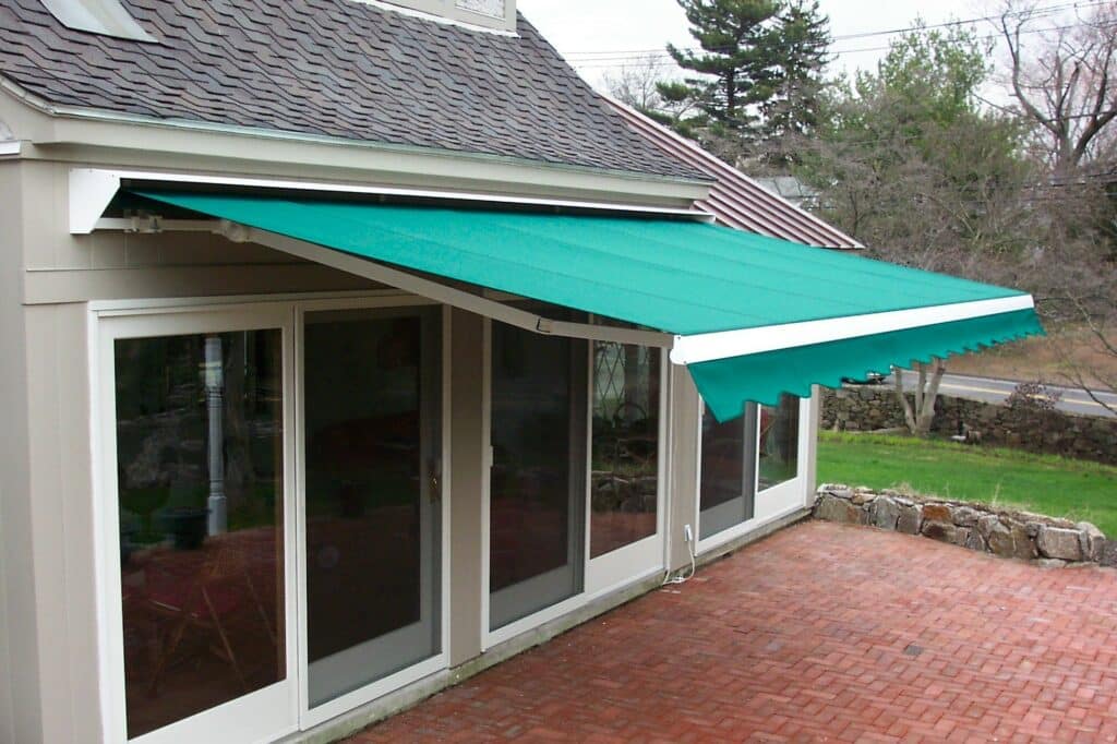retractable awning install 
