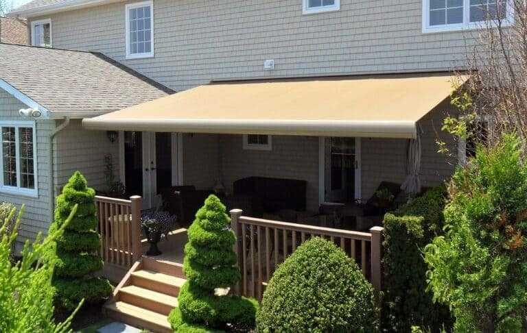 retractable awnings installed in Bend, OR Patio Covers Unlimited