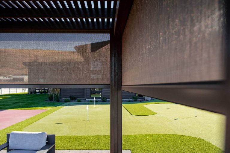 expertly installed exterior screens in the outdoor living space